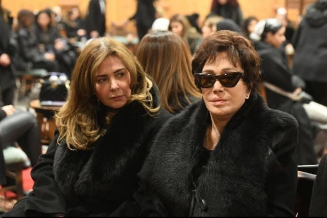 لبلبة وصابرين في العزاء