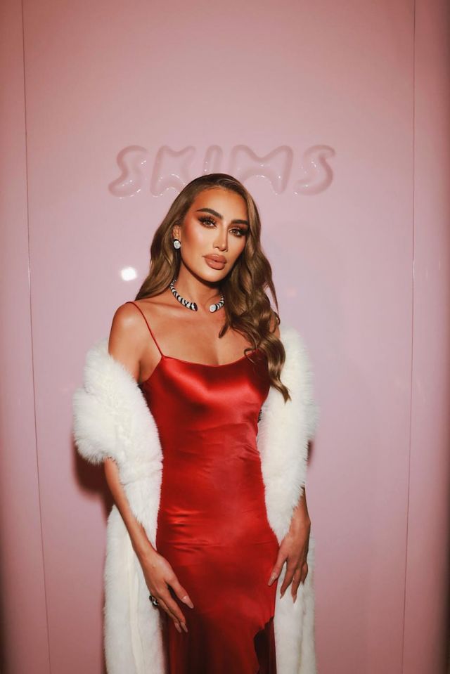 مايا دياب ضيفة شرف سكيمز