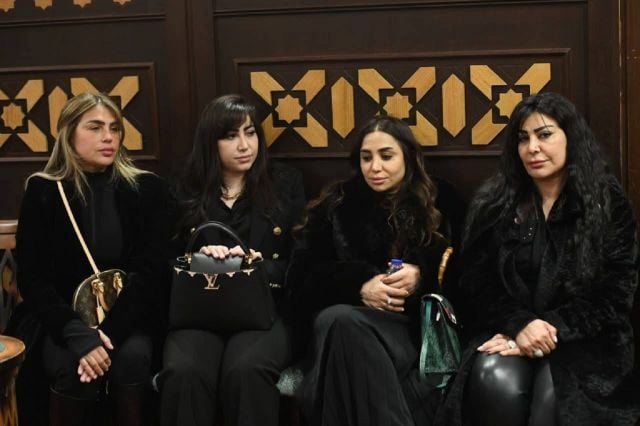 بوسي في العزاء