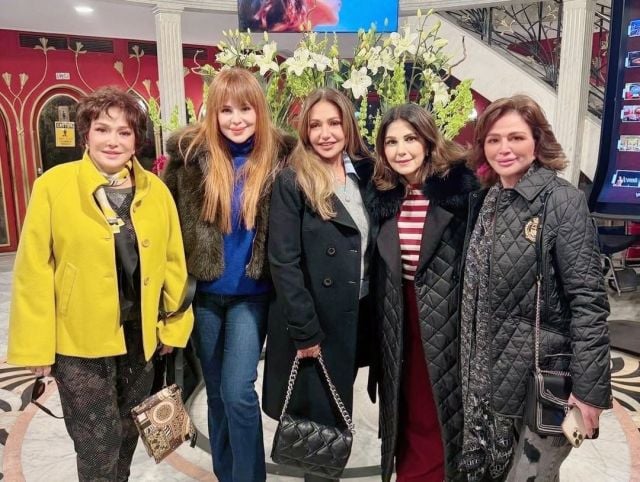 إلهام شاهين وليلى علوي وكارول سماحة ولبلبة مع ماجدة الرومي