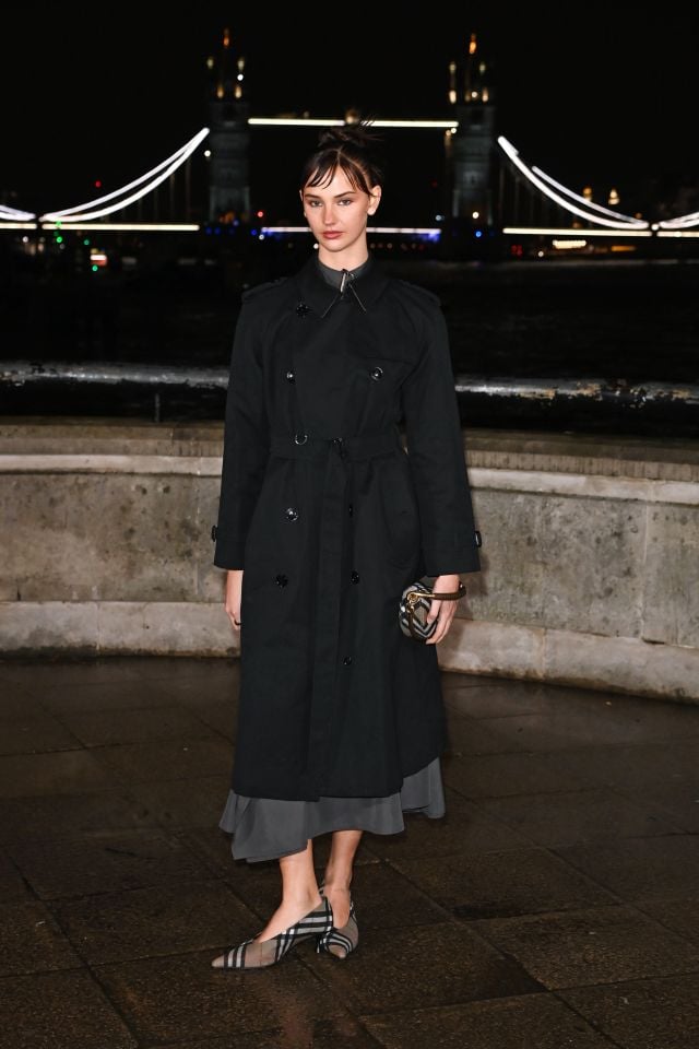 عرض بربري شتاء 2026 – ميا ريجان