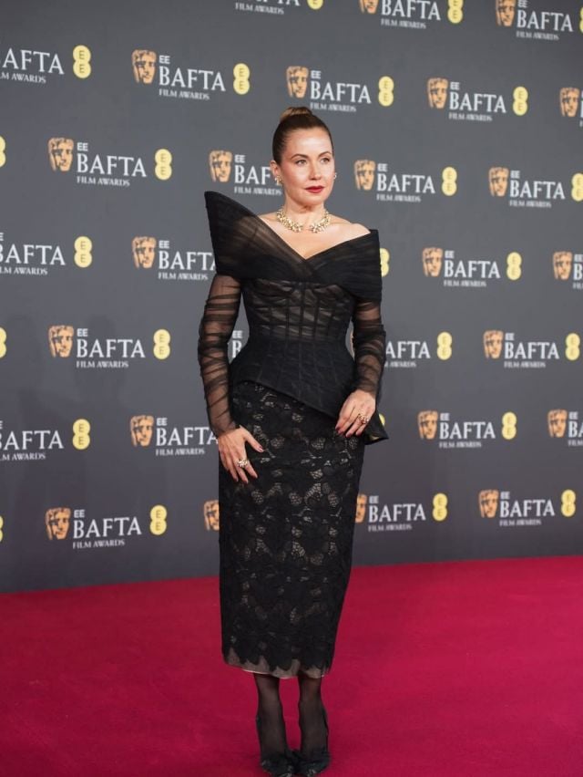 ريا أبي راشد تتألق بالدانتيل في حفل الـBAFTA
