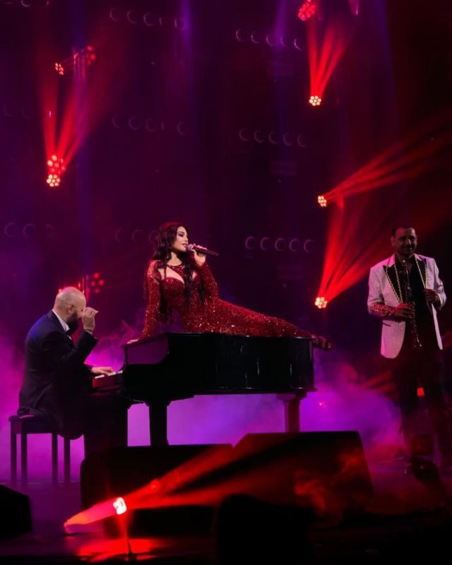 هيفاء وهبي في عيد الحب