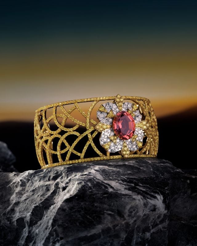 من مجموعة مجوهرات معوض