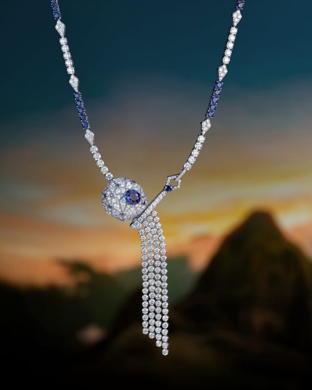 عقد Machu من مجموعة مجوهرات معوض