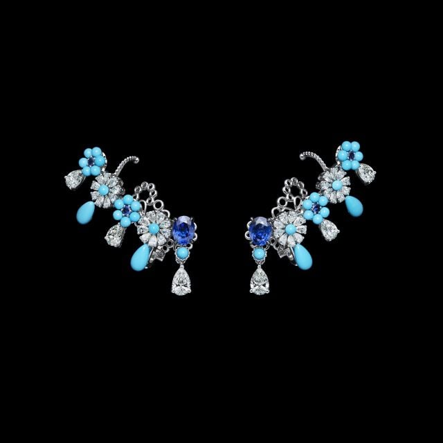 أقراط من مجموعة مجوهرات Dior