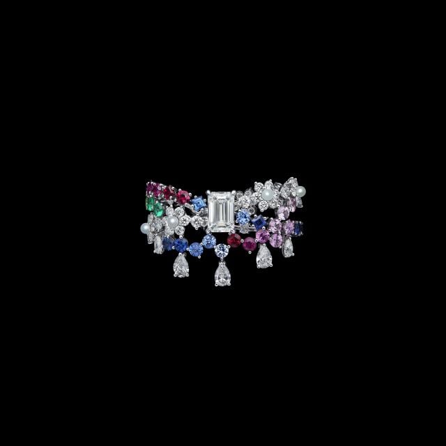 من مجموعة مجوهرات Dior