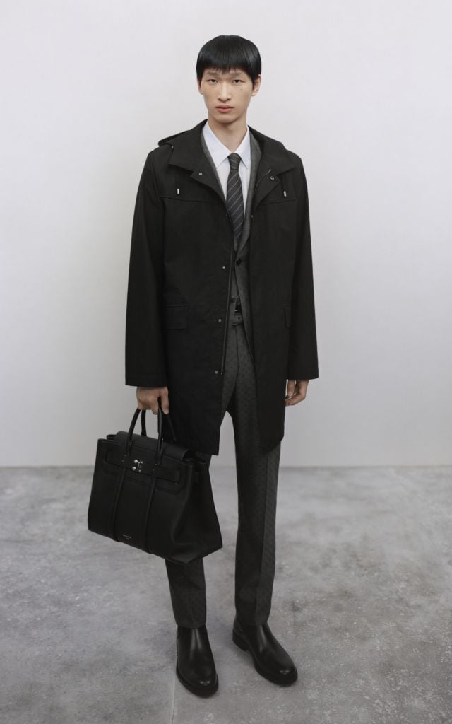 من مجموعة Louis Vuitton للأزياء الرجّالية الرسمية خريف وشتاء 2026 