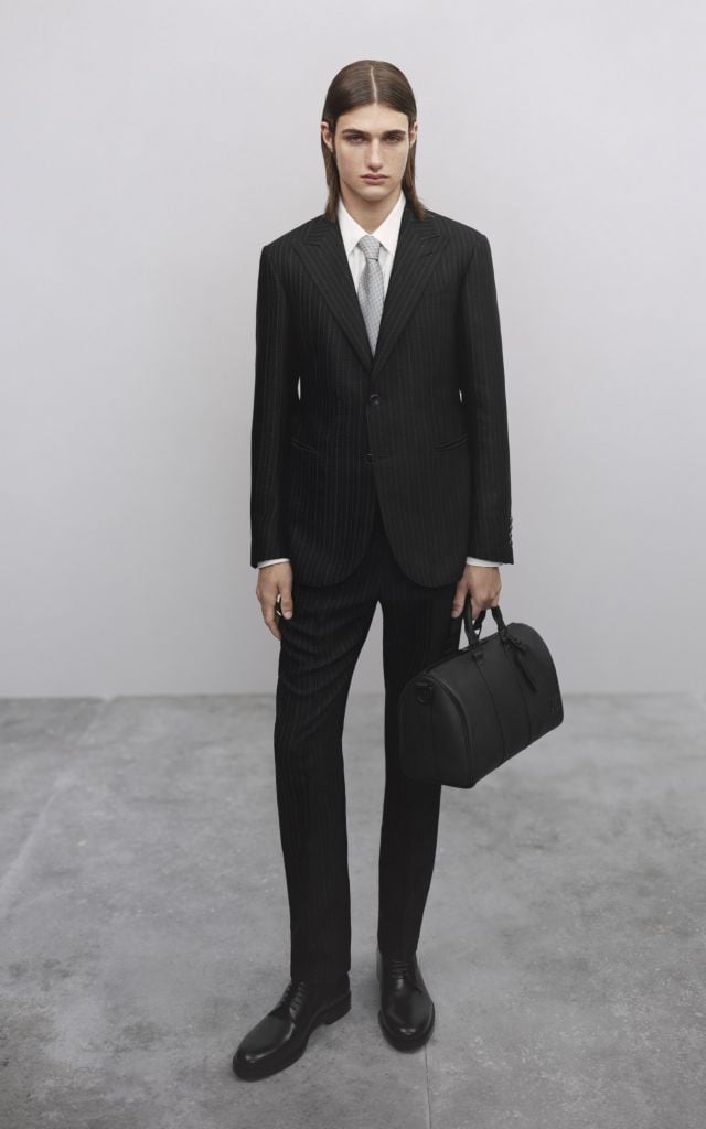 من مجموعة Louis Vuitton للأزياء الرجّالية الرسمية خريف وشتاء 2026 