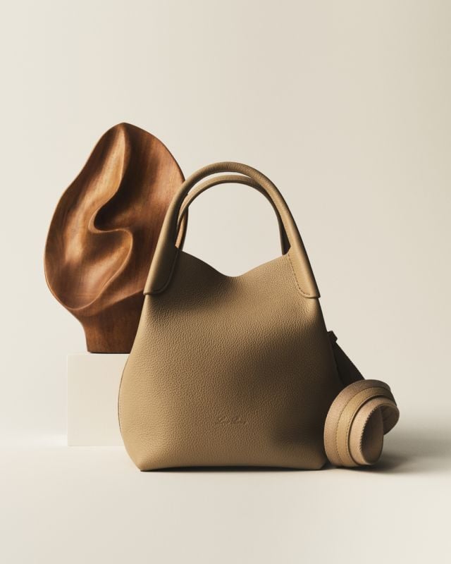 حقيبة مميزة من Loro Piana