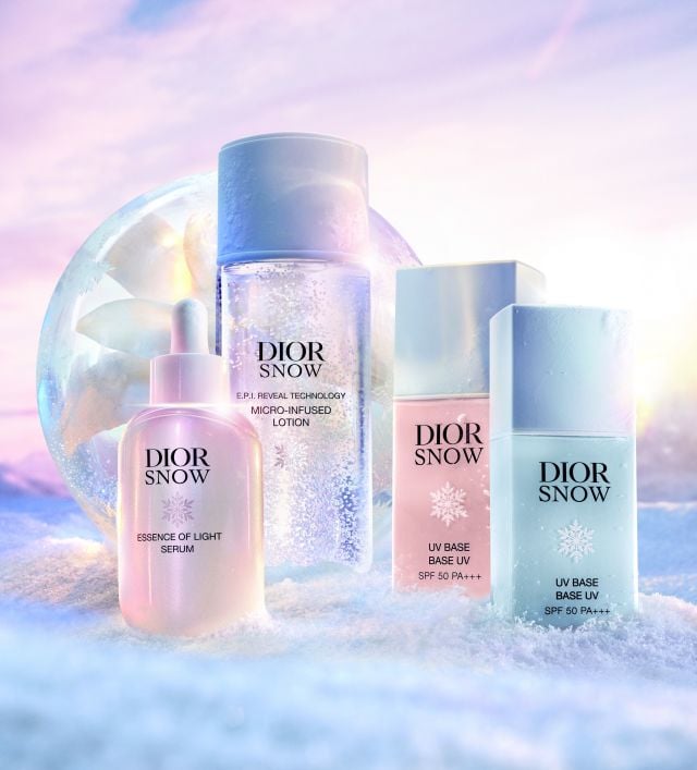 مجموعة لوشن DIOR SNOW مُعزَّزة بتقنية خاصة لتصحيح البقع الداكنة والشوائب الظاهرة