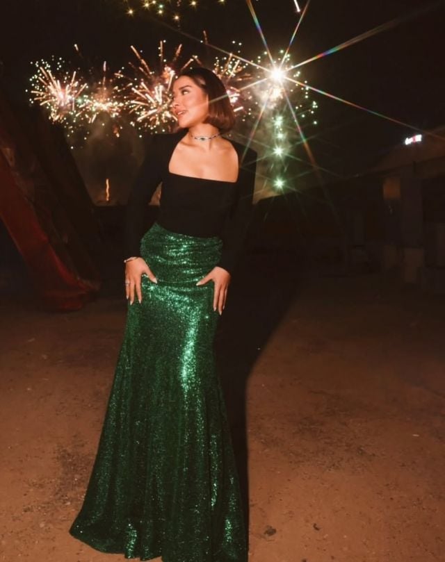 بلقيس فتحي بصيحة الترتر باللون الأخضر