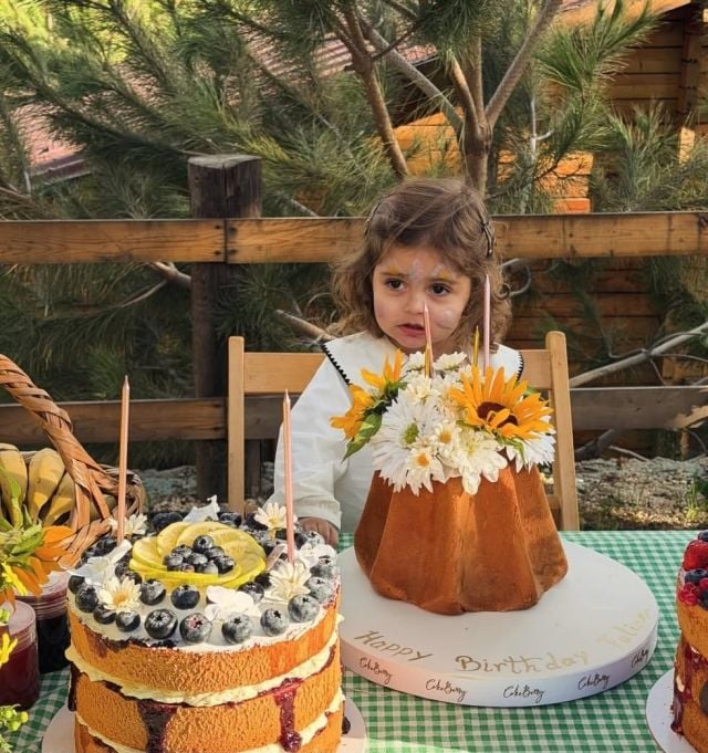 حفيدة النجمة صباح الجزائري