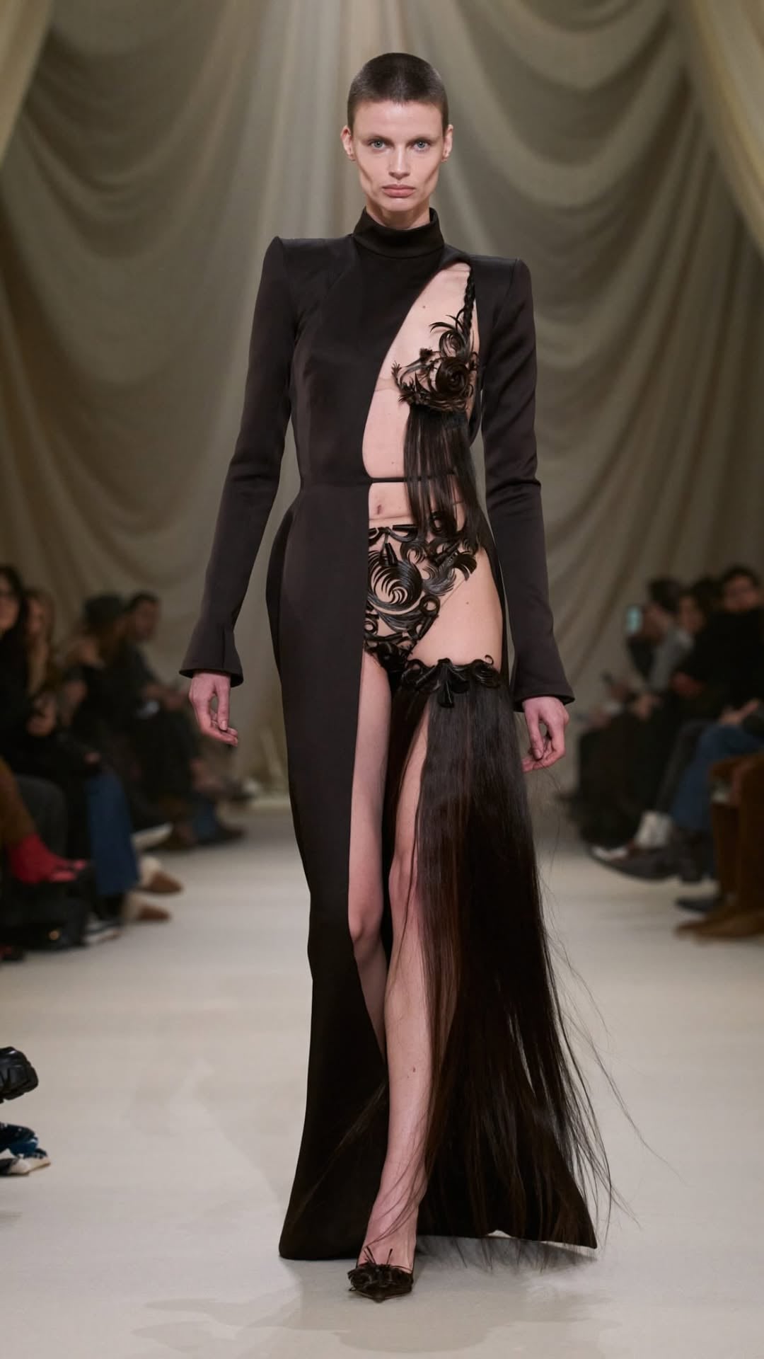 آشي استوديو للأزياء الراقية لموسم ربيع وصيف 2026 آشي استوديو للأزياء الراقية لموسم ربيع وصيف 2026