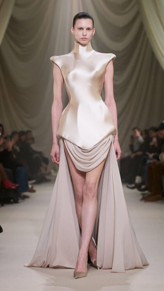 آشي استوديو للأزياء الراقية لموسم ربيع وصيف 2026