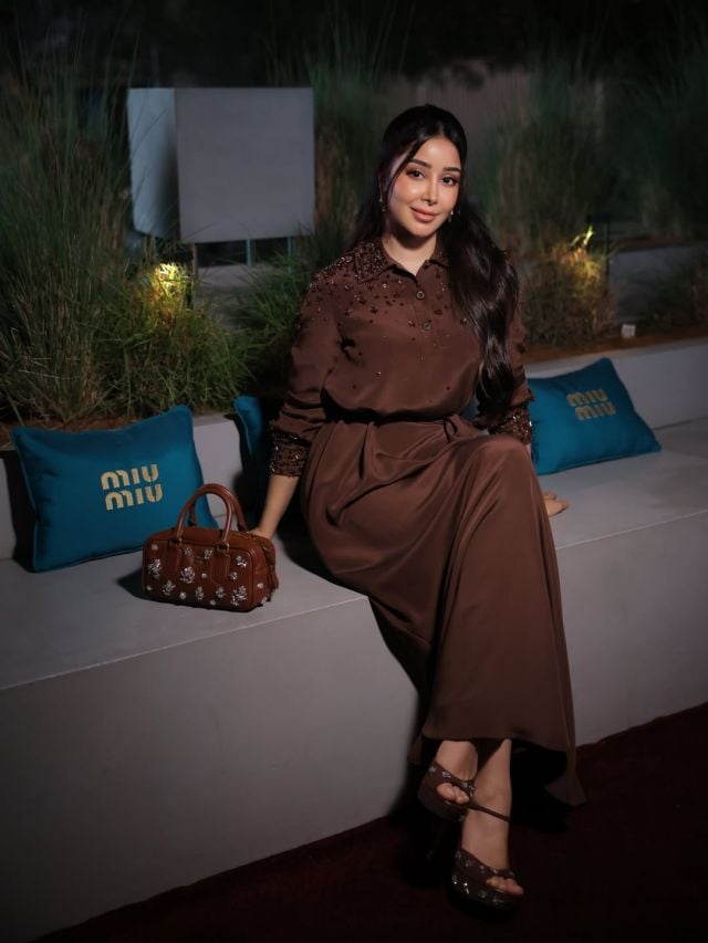 أسيل عمران بتصميم ترابي اللون من 