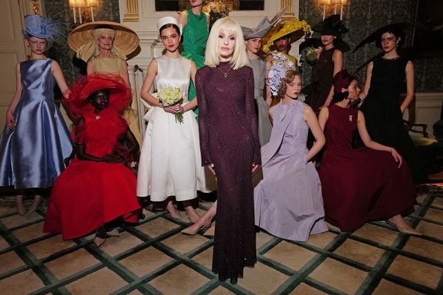 إطلالات مشاهير الصف الأمامي في أسبوع الموضة بلندن... من ديزي إدغار جونز إلى الملك تشارلز الثالث