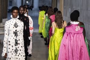 أبرز صيحات خريف 2026: من Central Saint Martins إلى Paul Costelloe