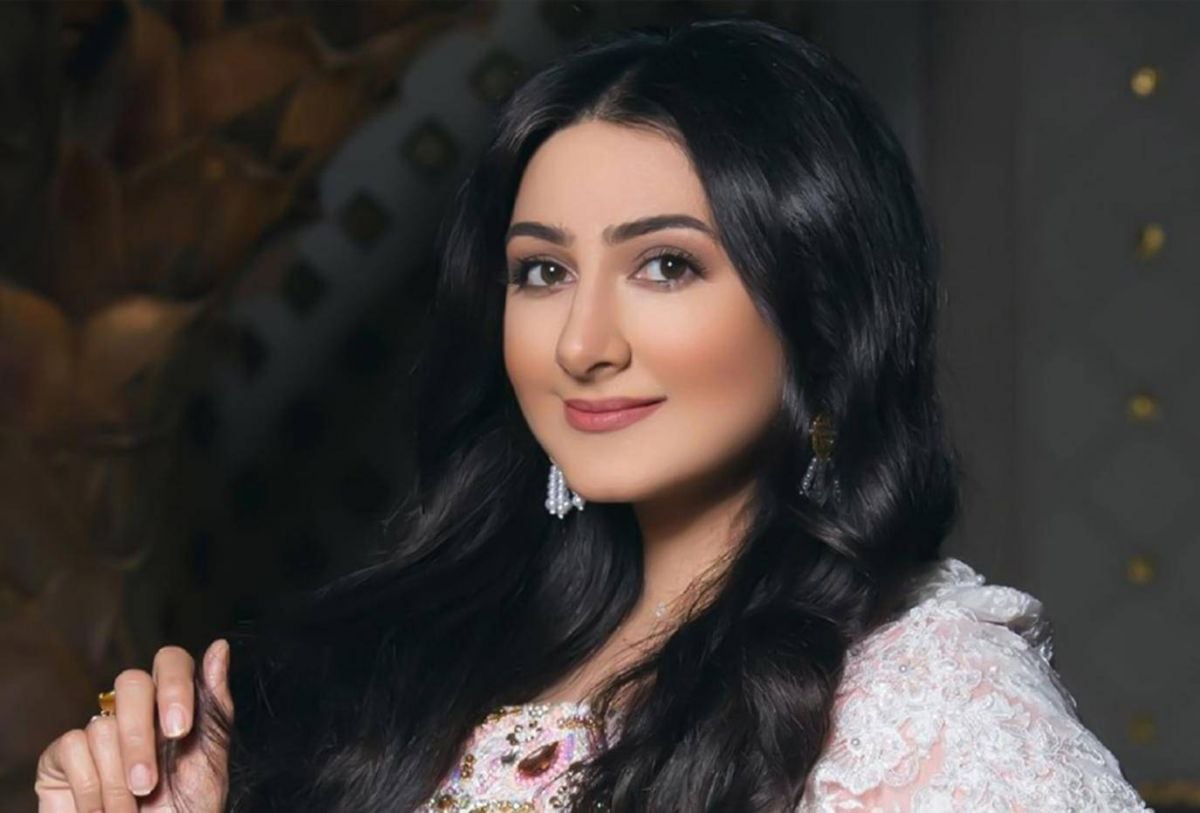 الفنانة البحرينية هيفاء حسين
