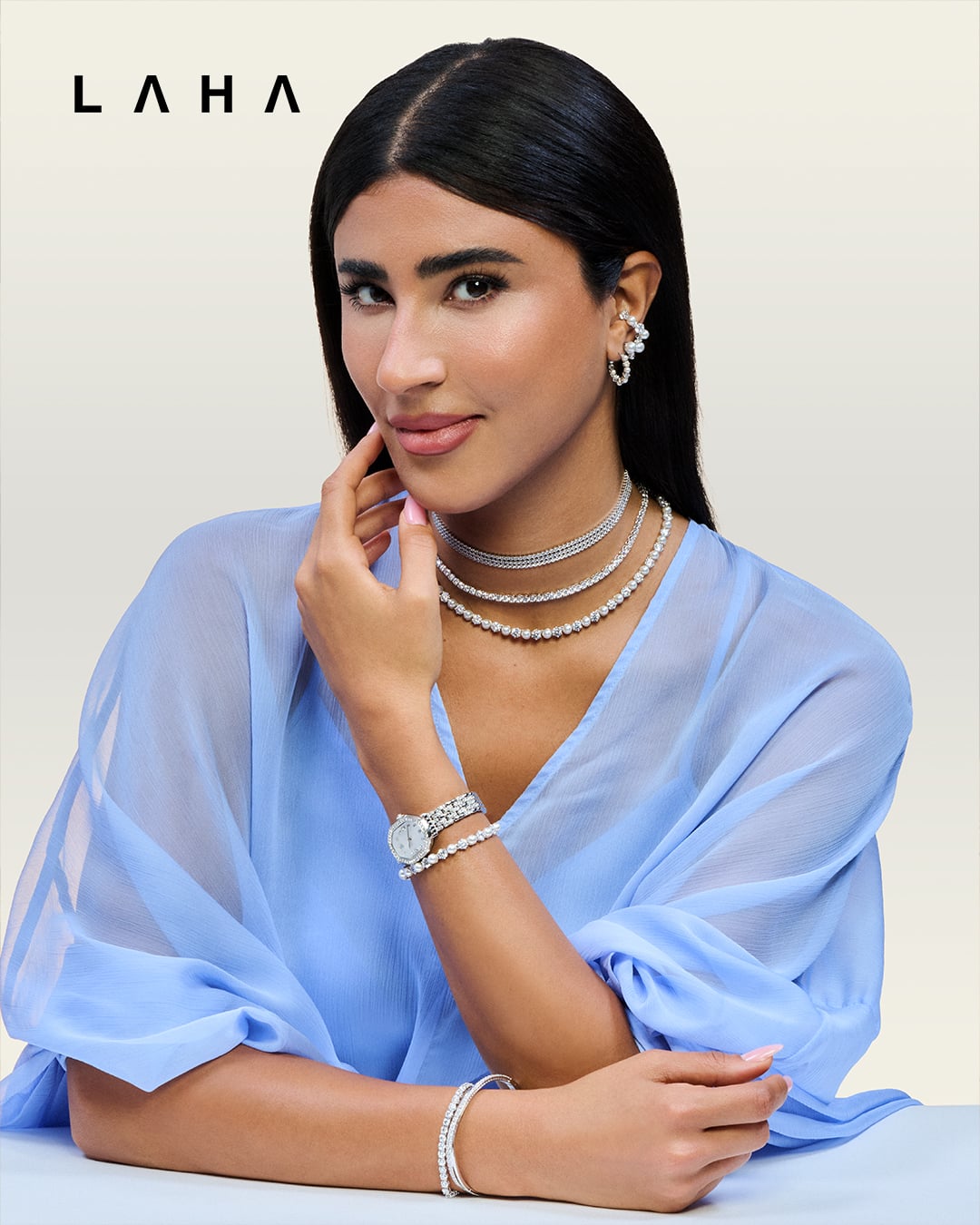 الفخامة تلتقي بالأناقة مع مجوهرات Swarovski وليلى عبدالله