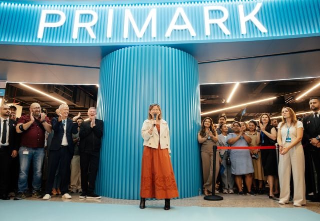 سفيرة أيرلندا لدى الإمارات العربية المتحدة والكويت وقطر Alison Milton
