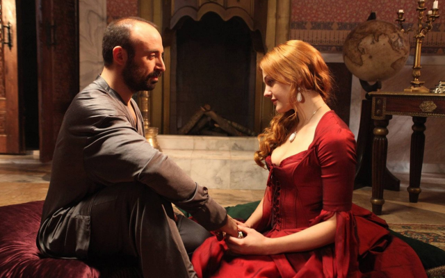 خالد أرغنتش ومريم أوزرلي يبدآن بروفات عملهما الفني الجديد 