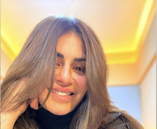 منة فضالي تحسم الجدل وتردّ على أخبار خلافها مع ياسمين عبد العزيز (فيديو)