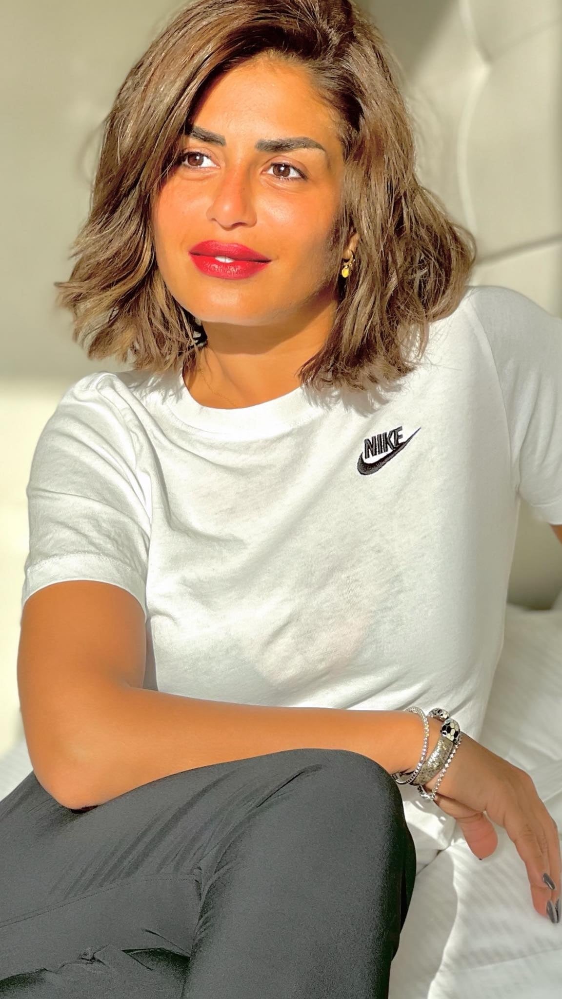 منة فضالي تحسم الجدل وتردّ على أخبار خلافها مع ياسمين عبد العزيز (فيديو)