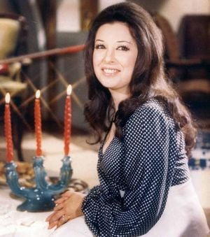 نجاة الصغيرة في ظهور نادر وجمهورها يشكك بالصورة