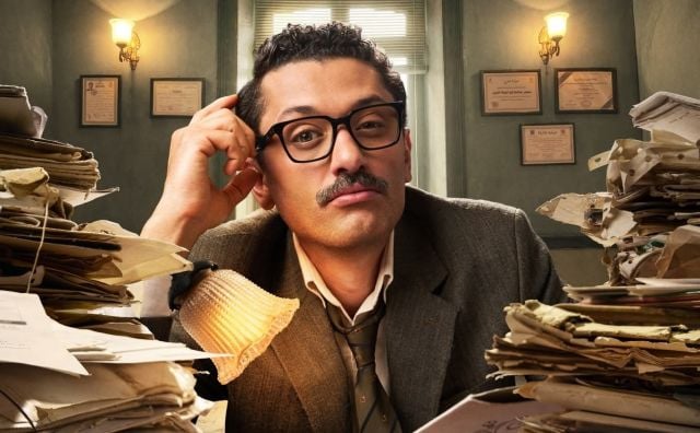 كريم محمود عبد العزيز محامي أسرة يعيش مفارقات طريفة ضمن الكوميديا الاجتماعية 