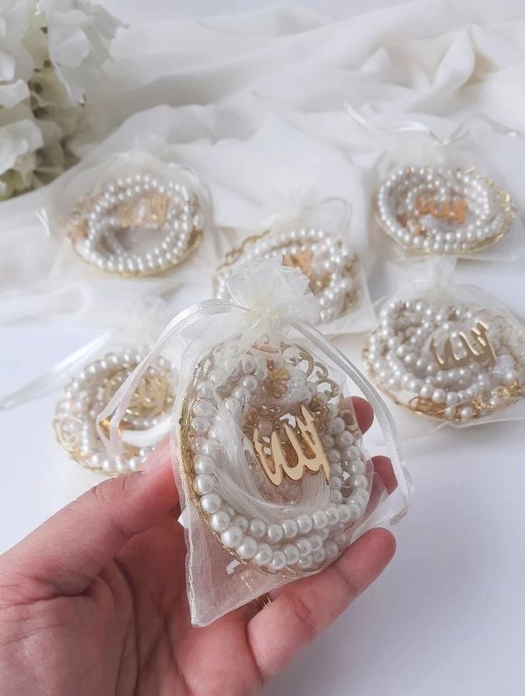 توزيعات العيد اليدوية