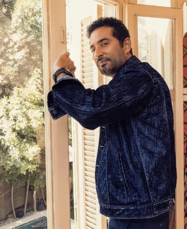 عمرو سعد يحسم جدل الأعلى أجراً.. هذا ما قاله (فيديو)