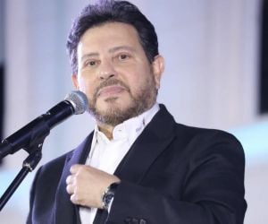 إعلامية شهيرة تكشف موعد خروج هاني شاكر من الرعاية المركزة