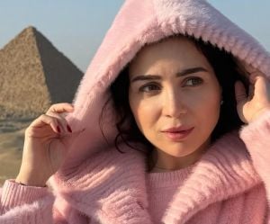 مي عز الدين توجّه رسالة الى يسرا في يوم ميلادها