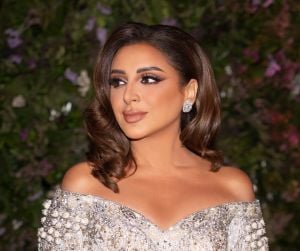  أنغام في كواليس مسرحية أكرم حسني والأخير يوجّه إليها رسالة