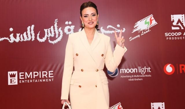  نجوم الفن يشيدون بدور ريهام عبد الغفور في 