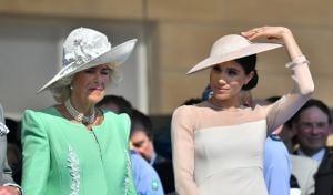 الملكة كاميليا: ميغان ماركل غسلت دماغ الأمير هاري!