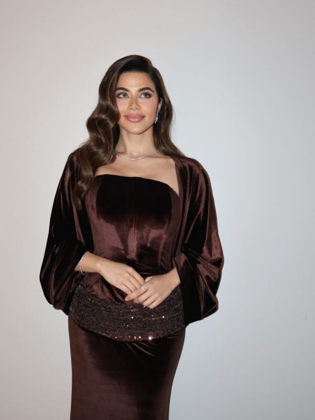 يارا السكري باللون البنّي الناعم