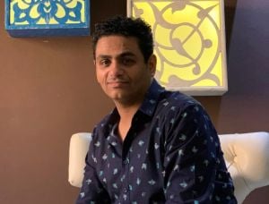 محمد صلاح العزب يثير الجدل بما قاله عن الأكثر مشاهدة