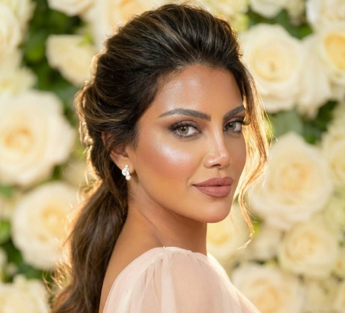 ريهام حجاج تطلب رأي متابعيها في أحداث 