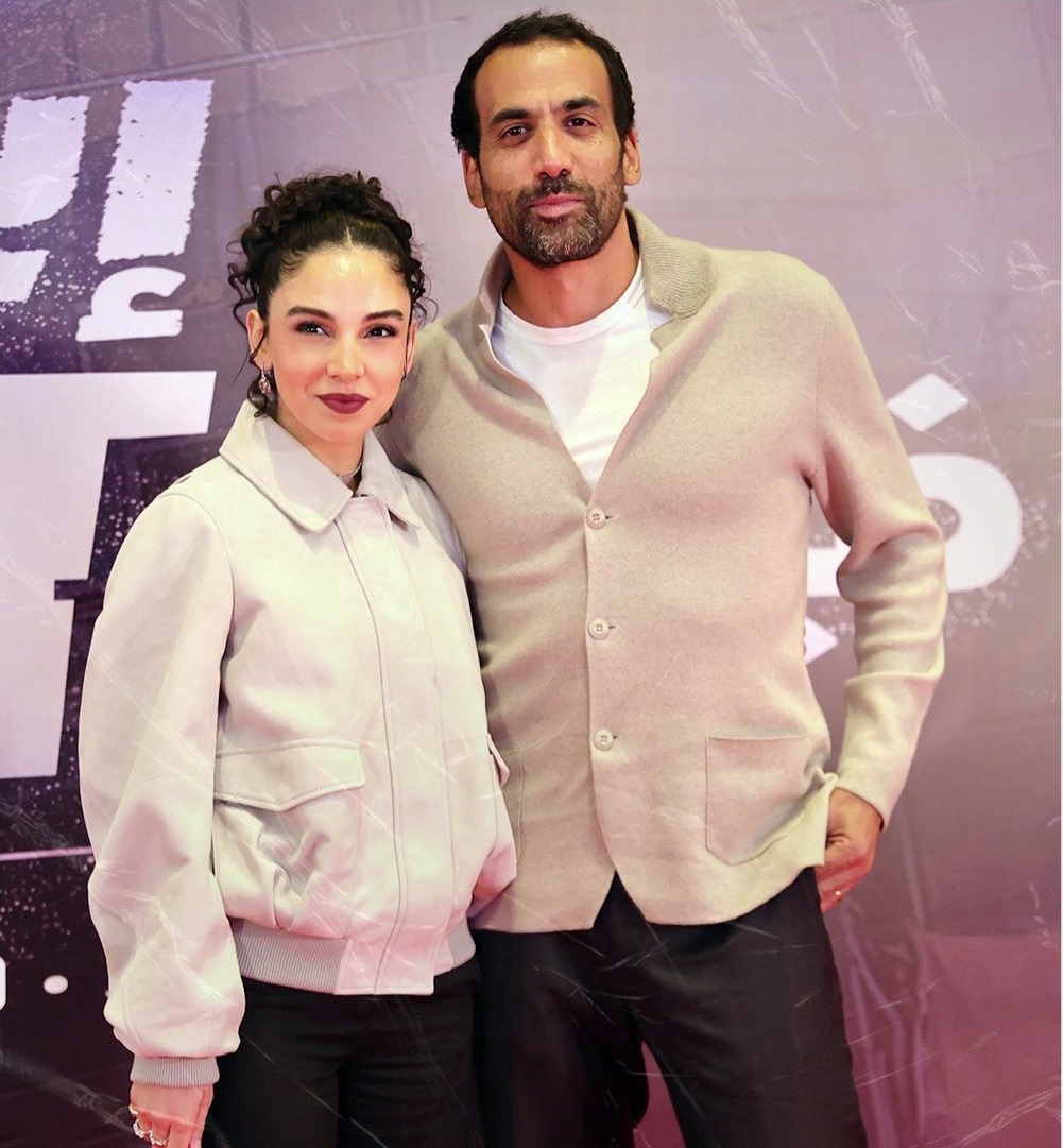 سلمى أبو ضيف وزوجها في العرض الخاص للفيلم