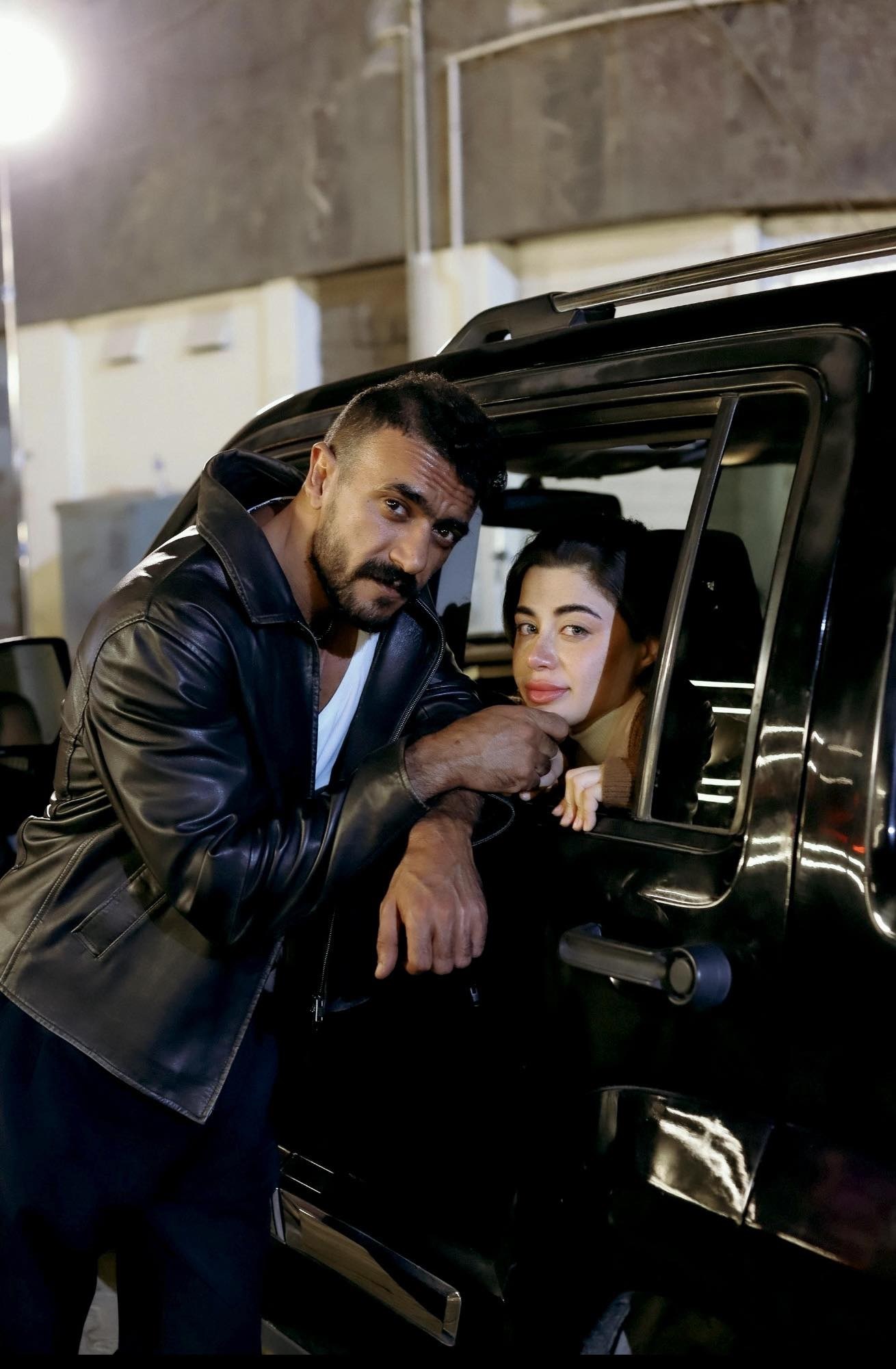 الفنانان أحمد العوضي ويارا السكري