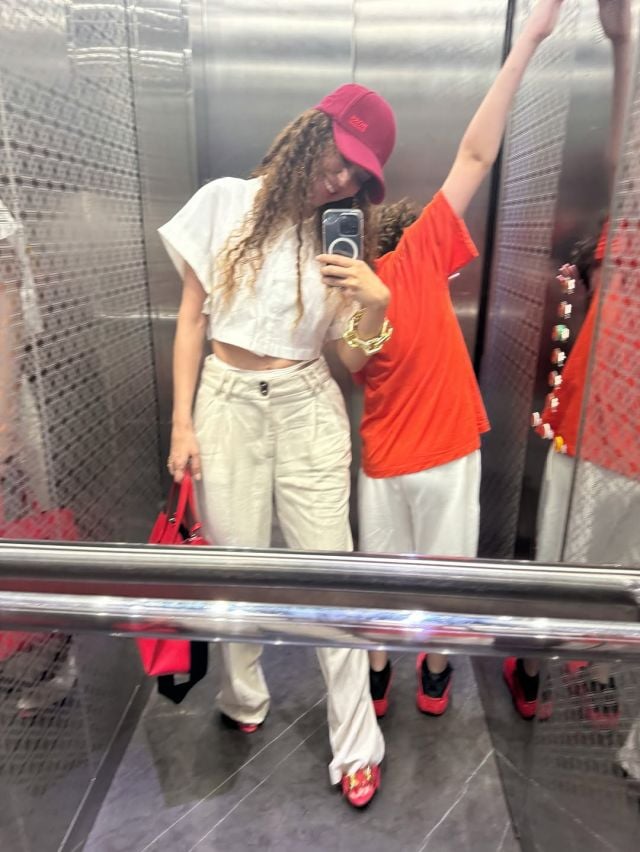 ميريام فارس وابنها جايدن