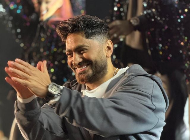 تامر حسني يوثّق مشاركته في إحدى المبادرات الإنسانية (فيديو)