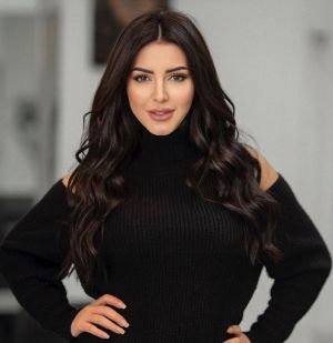 سوار النجار توجّه رسالة مؤثرة الى شقيقتها إيناس في ذكرى رحيلها