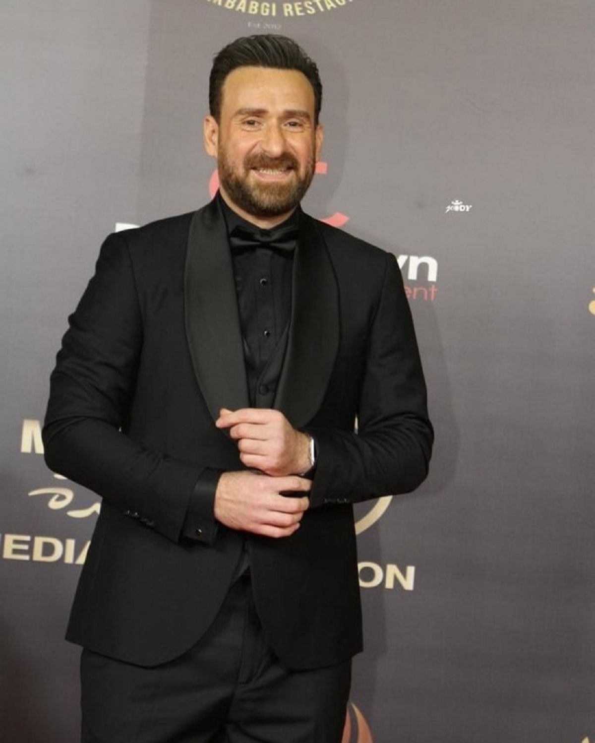 نضال الشافعي يتحدث عن الخلافات في مسلسل 