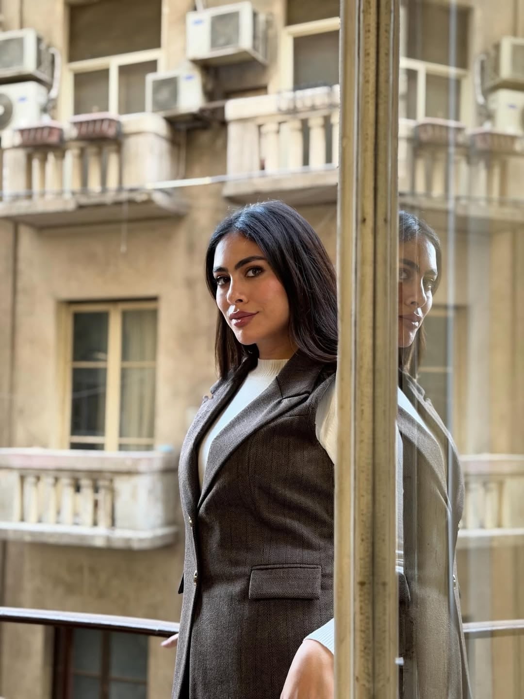 هاجر أحمد ردّاً على انتقادات ملابسها في مسلسلها: مقصودة