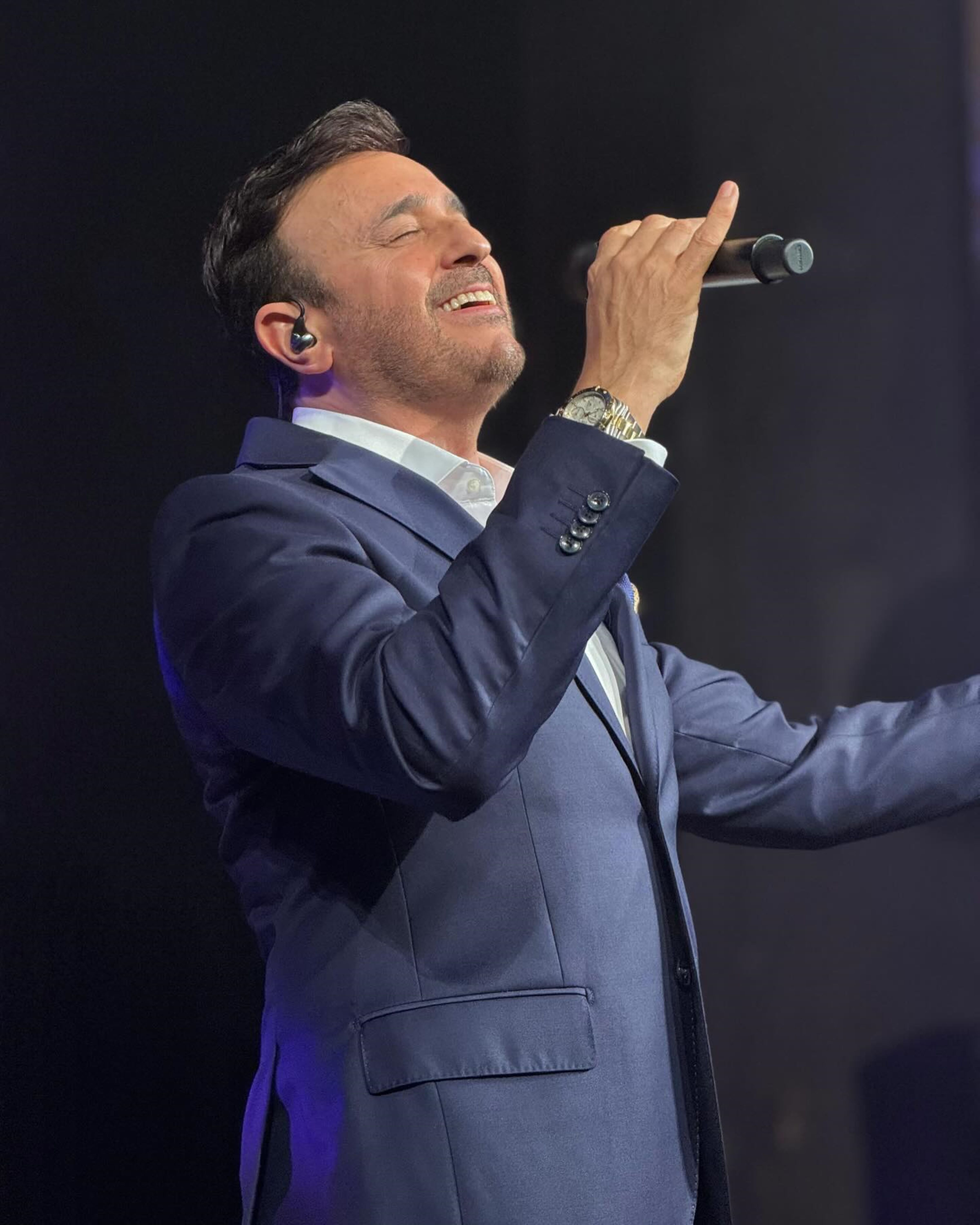 الفنان التونسي صابر الرباعي