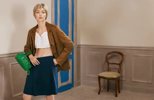 جيجي حديد بين التحرر والجرأة في MIU MIU 2026 LEATHERGOODS