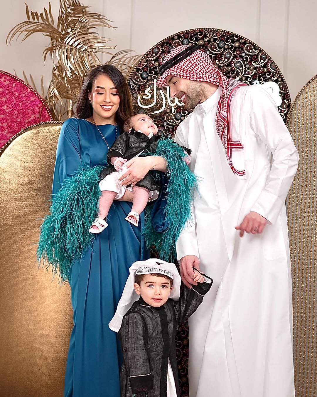 الأعياد والتقاليد بين الواقع الحقيقي وعالم السوشيال ميديا